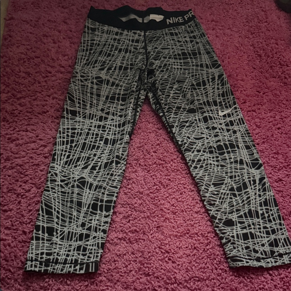 Nike Black & White Scribble-Print Workout Leggings